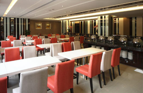宜都大飯店 Idol Hotel Kaohsiung Esterno foto